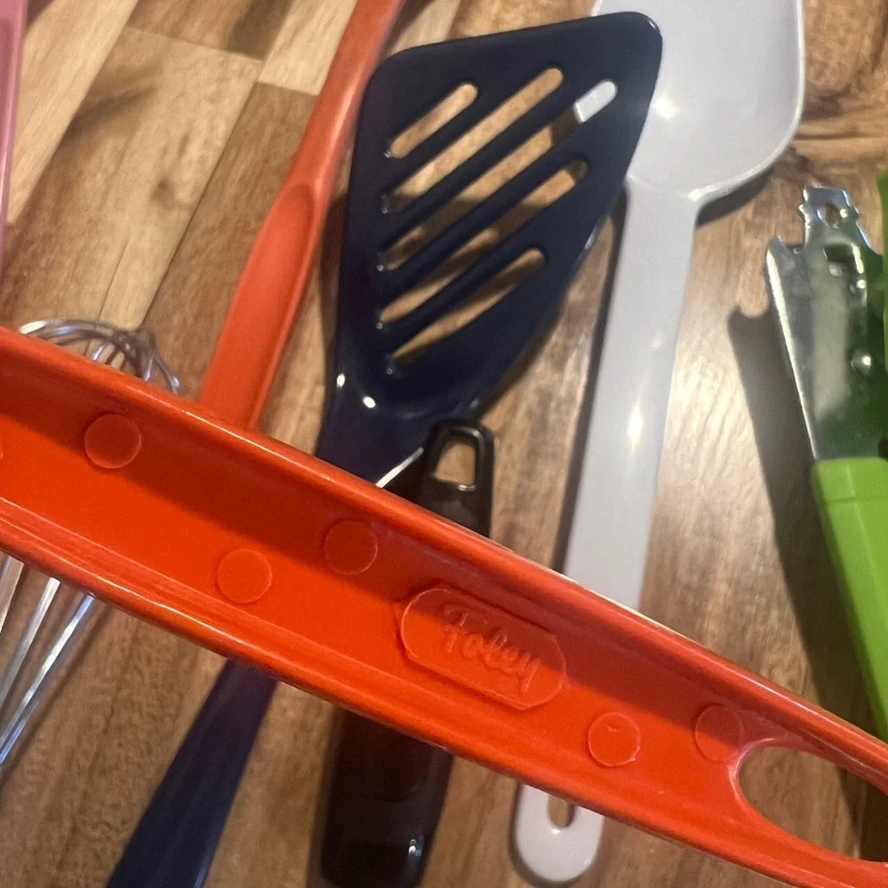 Vintage Melamine Kitchen Serving Utensils plus